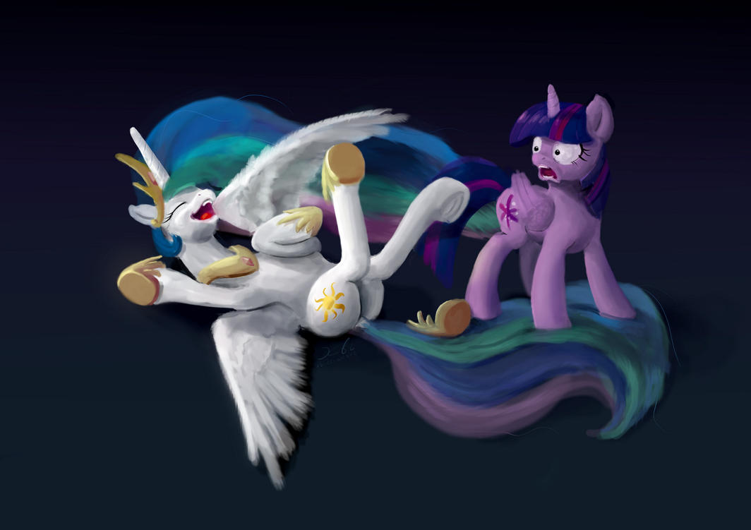 twilight_is_looking_at_laughing_princess