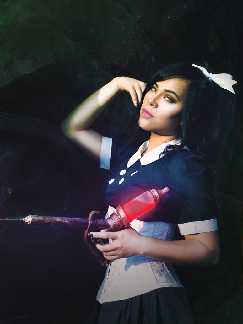 Bioshock Little Sister Cosplay By Raquelsparrowcosplay On